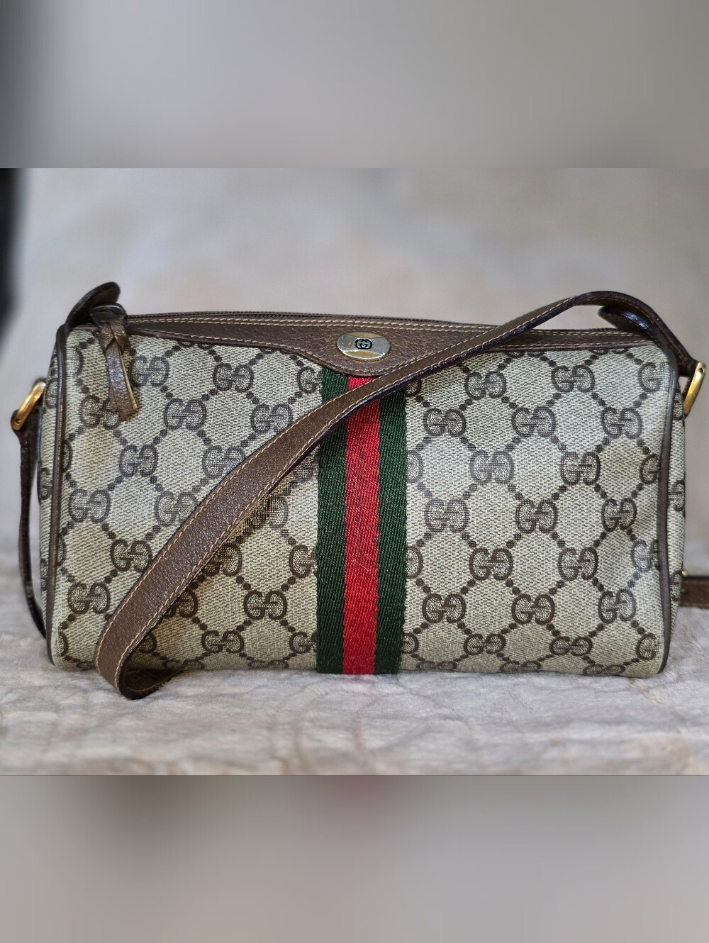 Gucci GG Supreme Web Canvas Barrel Shoulder Bag Vintage Green And Red Stripe